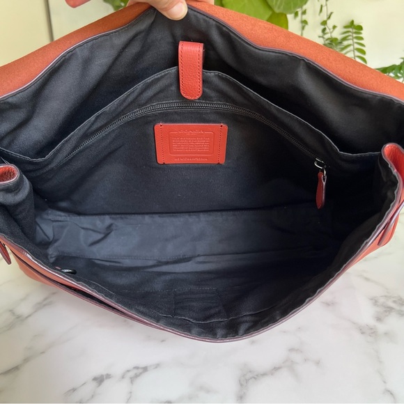 Coach Hudson Messenger Crossbody Laptop Bag Terracotta Leather - Picture 14 of 16